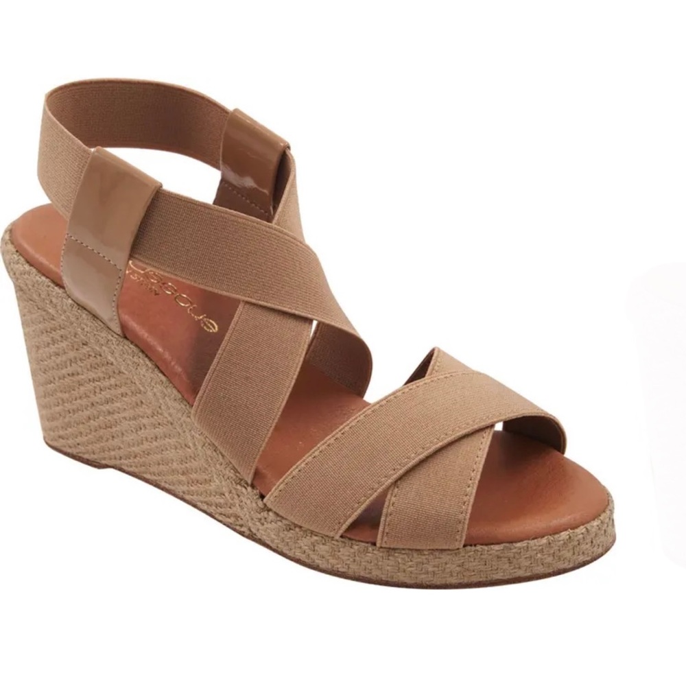 New Andre Assous Dalmira Wedge Sandal